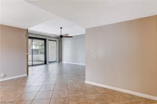 Photo #4: 2537969 Listing 