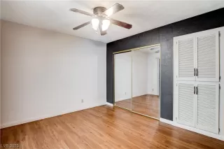 Photo #6: 2537969 Listing 