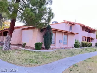 Photo #3: 2537973 Listing