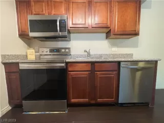 Photo #6: 2537995 Listing 