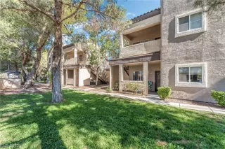 Photo #2: 2538027 Listing