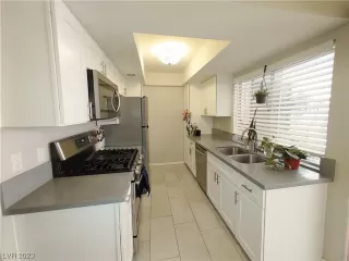 Photo #4: 2538142 Listing 