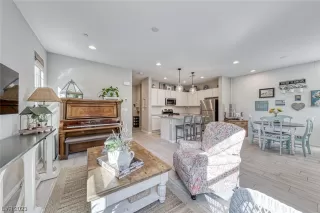 Photo #5: 2538163 Listing 