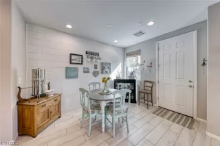 Photo #6: 2538163 Listing 