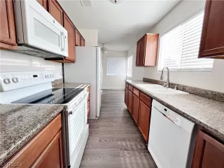 Photo #6: 2538168 Listing 