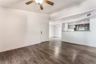 Photo #5: 2538206 Listing