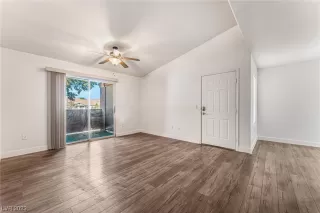 Photo #6: 2538206 Listing