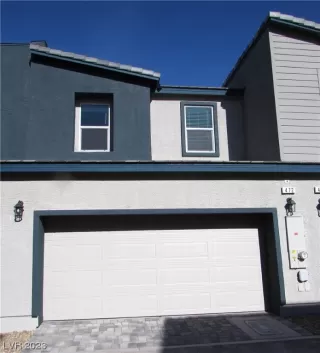 Photo #1: 2538239 Listing