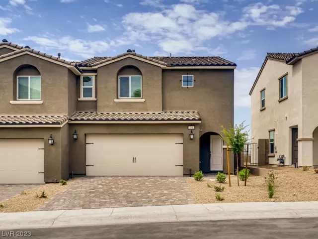MLS: 2538240 Condo For Sale
