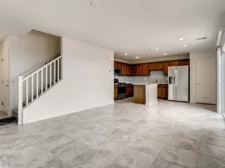 Photo #3: 2538240 Listing 