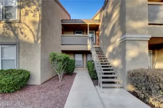 Photo #4: 2538248 Listing