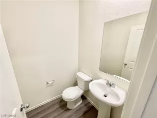 Photo #5: 2538278 Listing