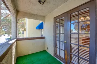 Photo #5: 2538295 Listing