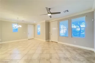 Photo #5: 2538327 Listing 