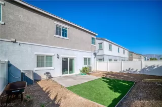 Photo #3: 2538357 Listing 