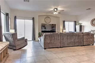 Photo #1: 2538360 Listing