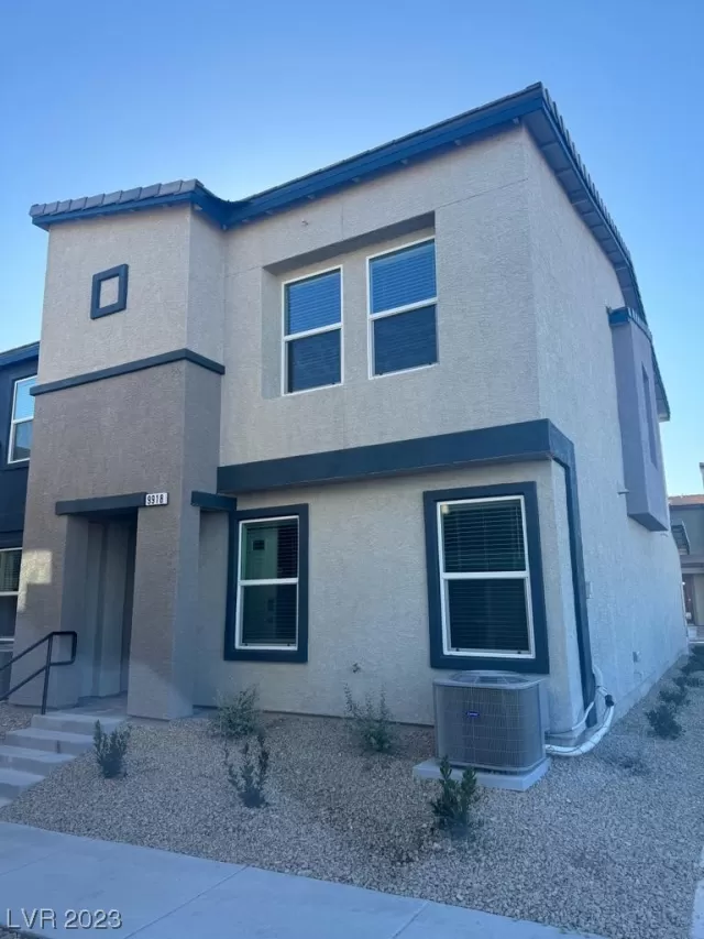 MLS: 2538417 Condo For Sale