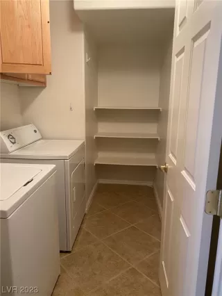 Photo #6: 2538477 Listing 