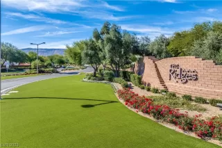 Photo #1: 2538519 Listing 