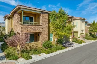 Photo #3: 2538519 Listing 