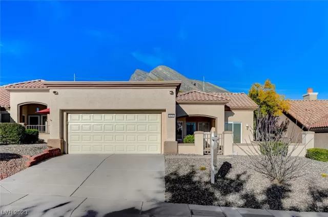MLS: 2538534 Condo For Sale