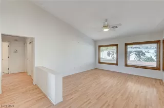 Photo #6: 2538534 Listing