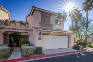 Photo #1: 2538541 Listing