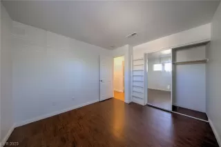 Photo #6: 2538541 Listing