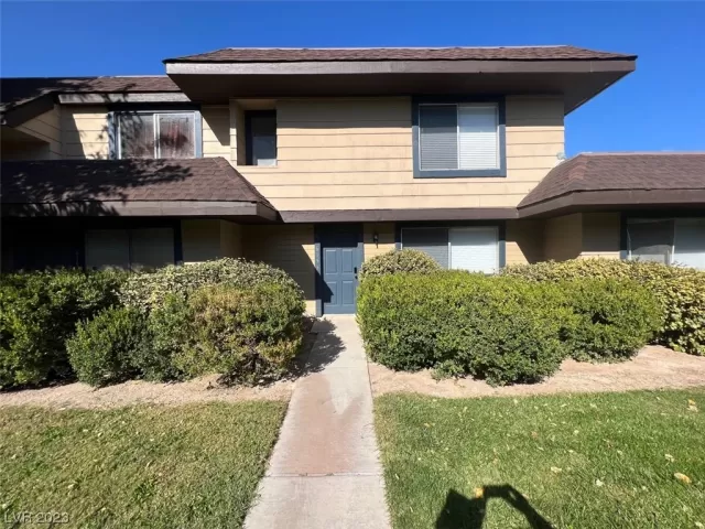 MLS: 2538577 Condo For Sale