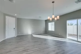 Photo #3: 2538606 Listing