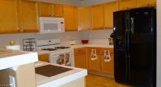 Photo #1: 2538621 Listing 