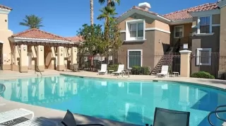 Photo #6: 2538621 Listing 