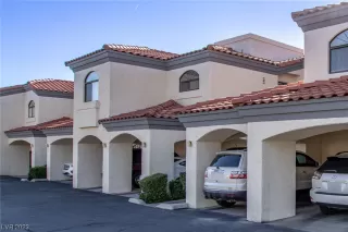 Photo #1: 2538624 Listing 