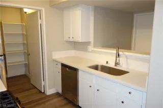 Photo #3: 2538630 Listing 