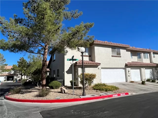 MLS: 2538632 Condo For Sale