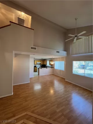 Photo #5: 2538632 Listing 