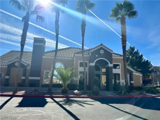 Photo #2: 2538636 Listing 