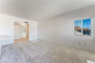 Photo #5: 2538644 Listing 