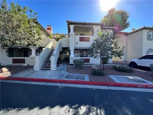 MLS: 2538663 Condo For Sale
