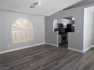 Photo #1: 2538663 Listing