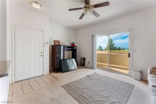 Photo #5: 2538669 Listing