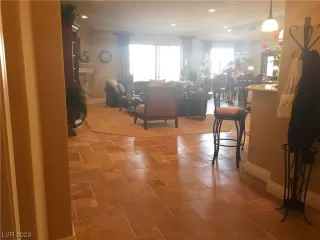 Photo #3: 2538679 Listing 