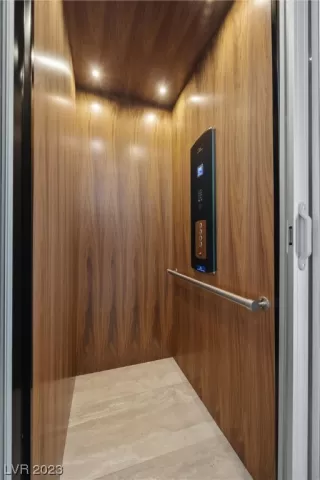 Photo #4: 2538711 Listing 