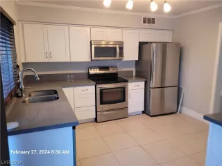 Photo #2: 2538714 Listing