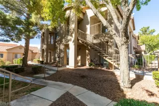 Photo #1: 2538723 Listing 