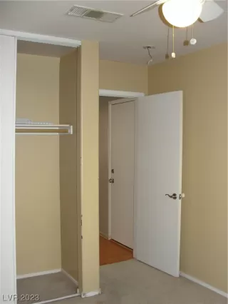 Photo #3: 2538730 Listing 