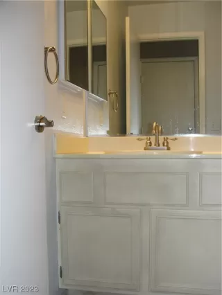 Photo #5: 2538730 Listing 