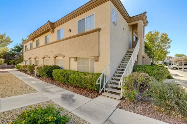 MLS: 2538743 Condo For Sale