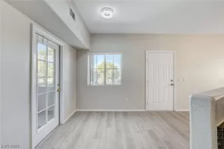 Photo #1: 2538743 Listing