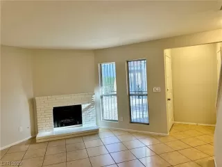 Photo #3: 2538744 Listing 